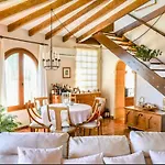 Narby Villa *